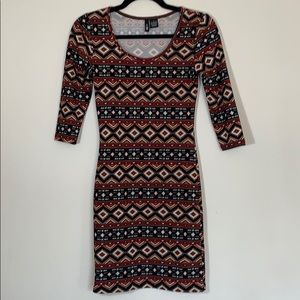 Aztec print fitted dress - v stretchy !